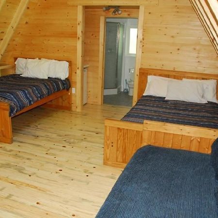 Wilderness Tours Rafting Resort Foresters Falls Buitenkant foto